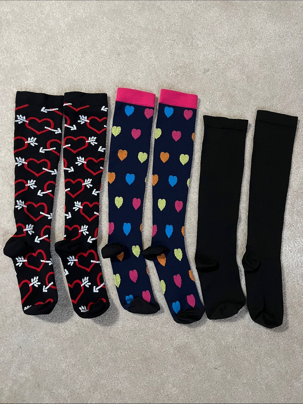 3 pairs of ladies socks